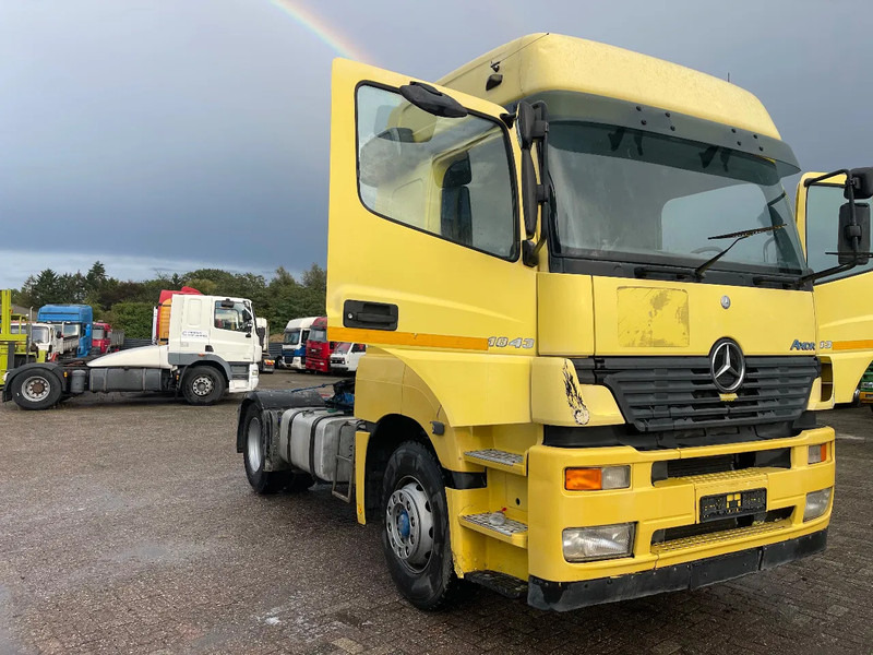 Mercedes-Benz Axor 1843 Tractor unit - Trattore stradale: foto 1 Mercedes-Benz Axor 1843 Tractor unit - Trattore stradale: foto 1