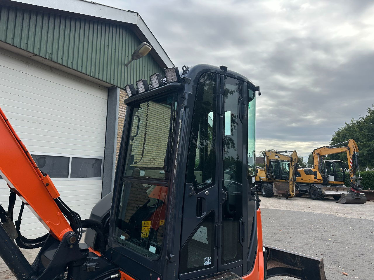 Hitachi ZX52U-3 CLR - Miniescavatore: foto 4 Hitachi ZX52U-3 CLR - Miniescavatore: foto 4