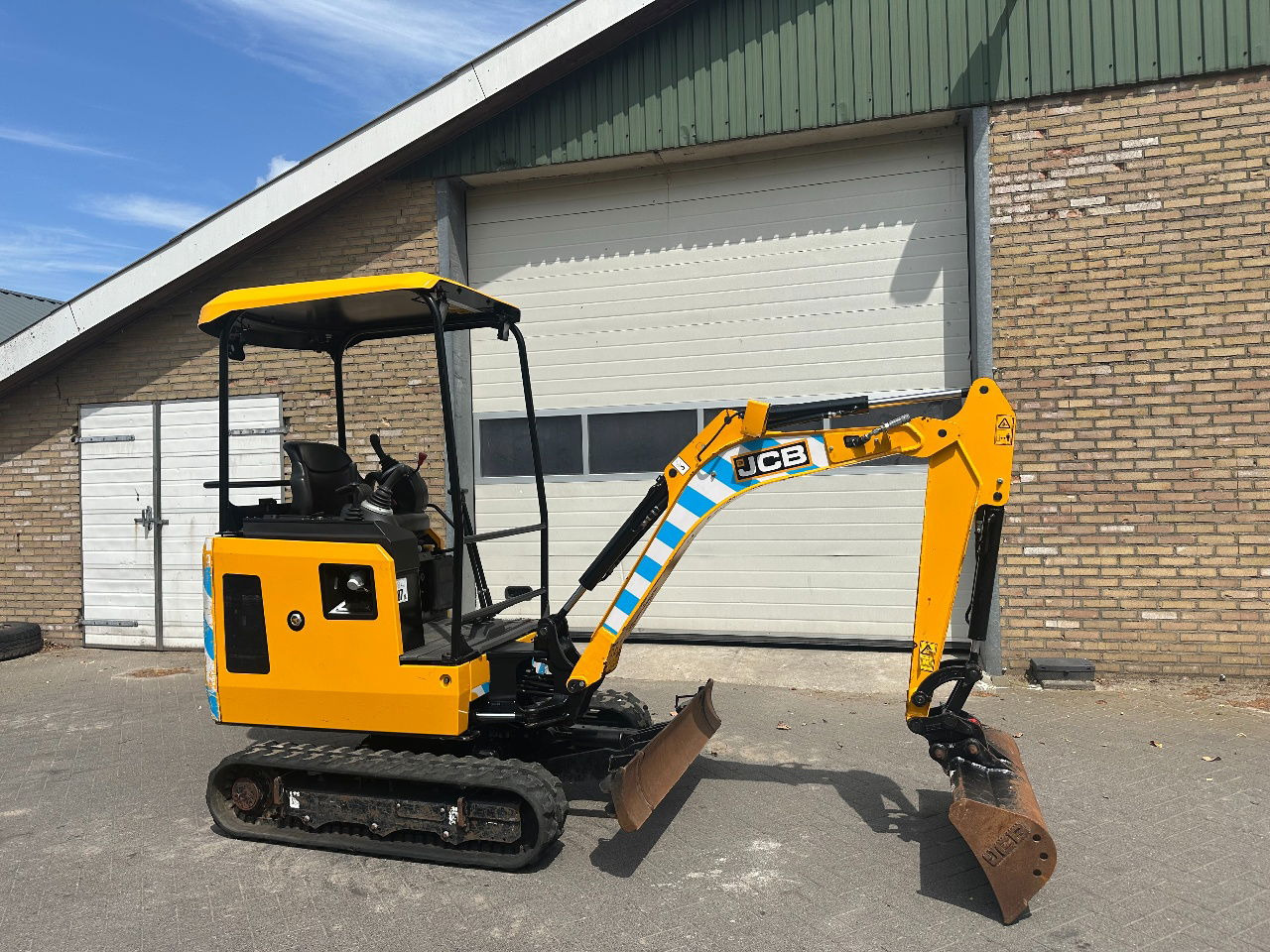 Miniescavatore JCB 19c-1 E 100 elektrisch: foto 7