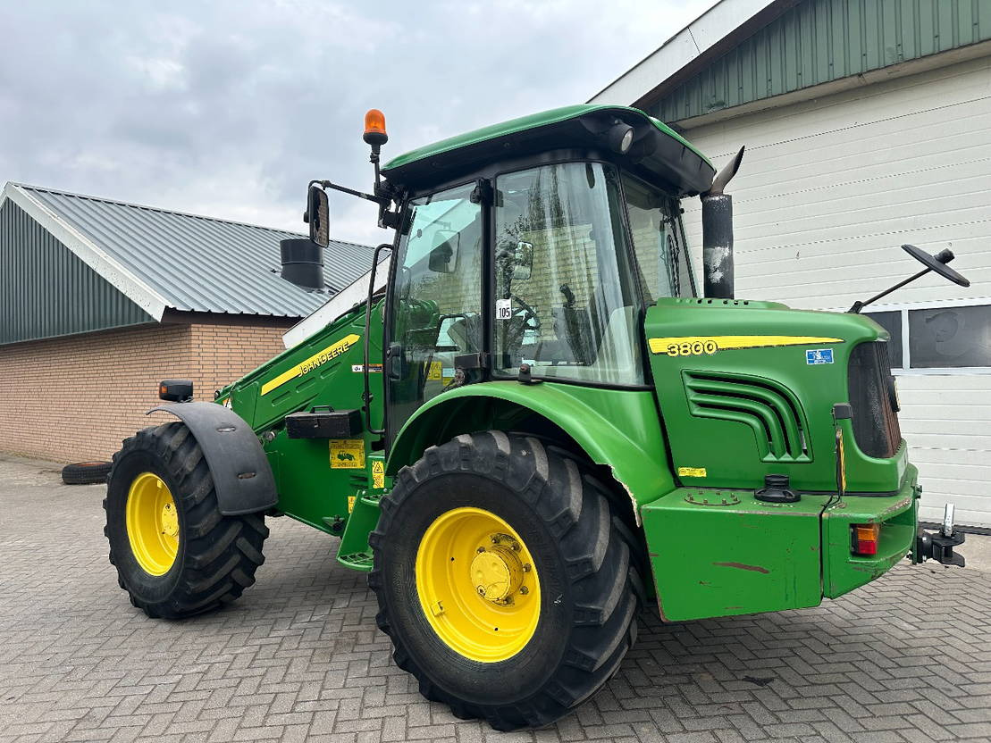 John Deere 3800 - Pala gommata telescopica: foto 4 John Deere 3800 - Pala gommata telescopica: foto 4