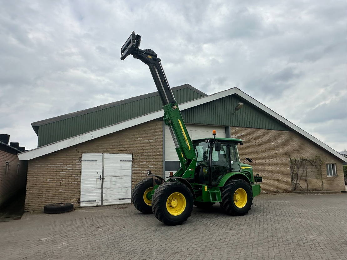John Deere 3800 - Pala gommata telescopica: foto 5 John Deere 3800 - Pala gommata telescopica: foto 5