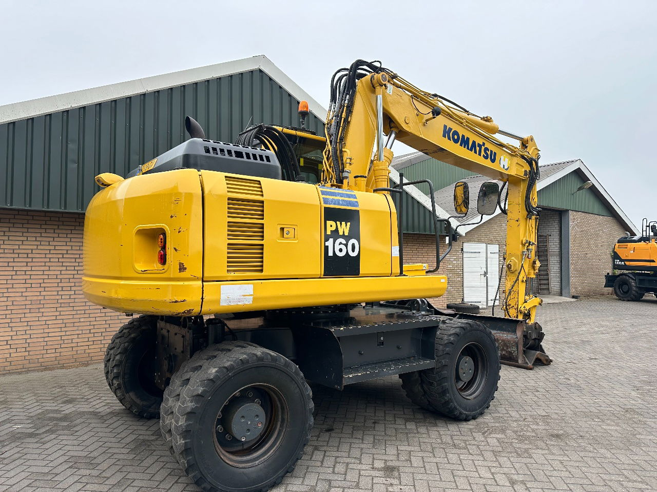 Komatsu PW160-8 - Escavatore gommato: foto 5 Komatsu PW160-8 - Escavatore gommato: foto 5