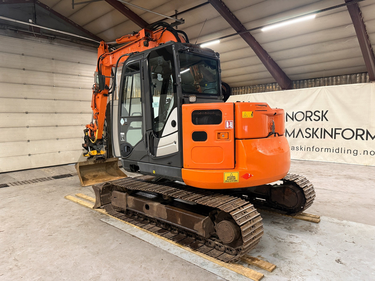 Hitachi ZX85US-5A - Escavatore cingolato: foto 3 Hitachi ZX85US-5A - Escavatore cingolato: foto 3