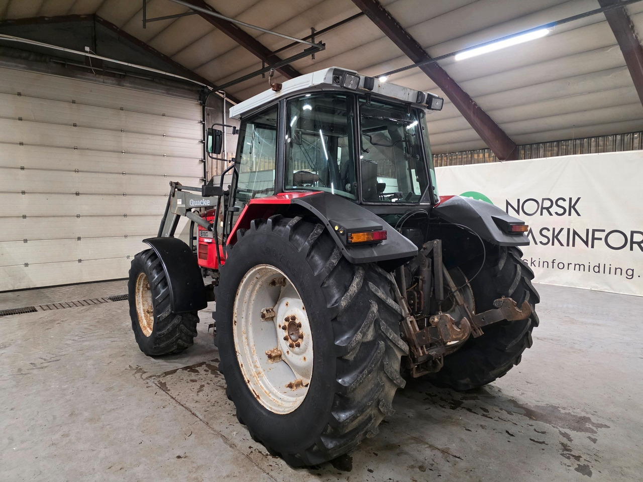 Massey Ferguson 6180 - Trattore: foto 3 Massey Ferguson 6180 - Trattore: foto 3