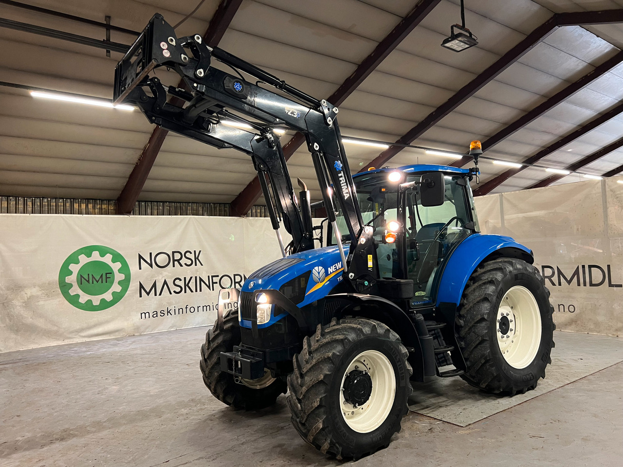 New Holland T5.115 #Kun 2192 Timer# 1 Eier# - Trattore: foto 2 New Holland T5.115 #Kun 2192 Timer# 1 Eier# - Trattore: foto 2