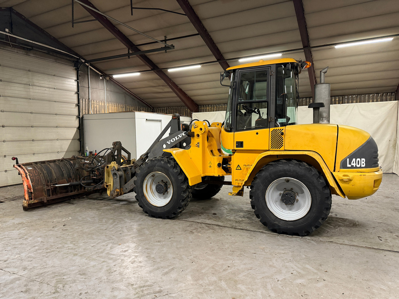 Volvo L40B-TP #Skuffe og Skjær #Kun 3458 timer - Pala gommata: foto 2 Volvo L40B-TP #Skuffe og Skjær #Kun 3458 timer - Pala gommata: foto 2