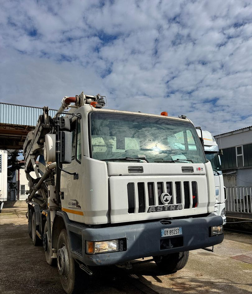 Betonpompa 28MT CIFA ASTRA HD84.38 - Betonpompa: foto 4 Betonpompa 28MT CIFA ASTRA HD84.38 - Betonpompa: foto 4