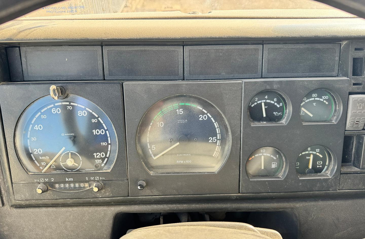 Betonpompa CIFA ASTRA HD84.38 - 2003 - Betonpompa: foto 5 Betonpompa CIFA ASTRA HD84.38 - 2003 - Betonpompa: foto 5