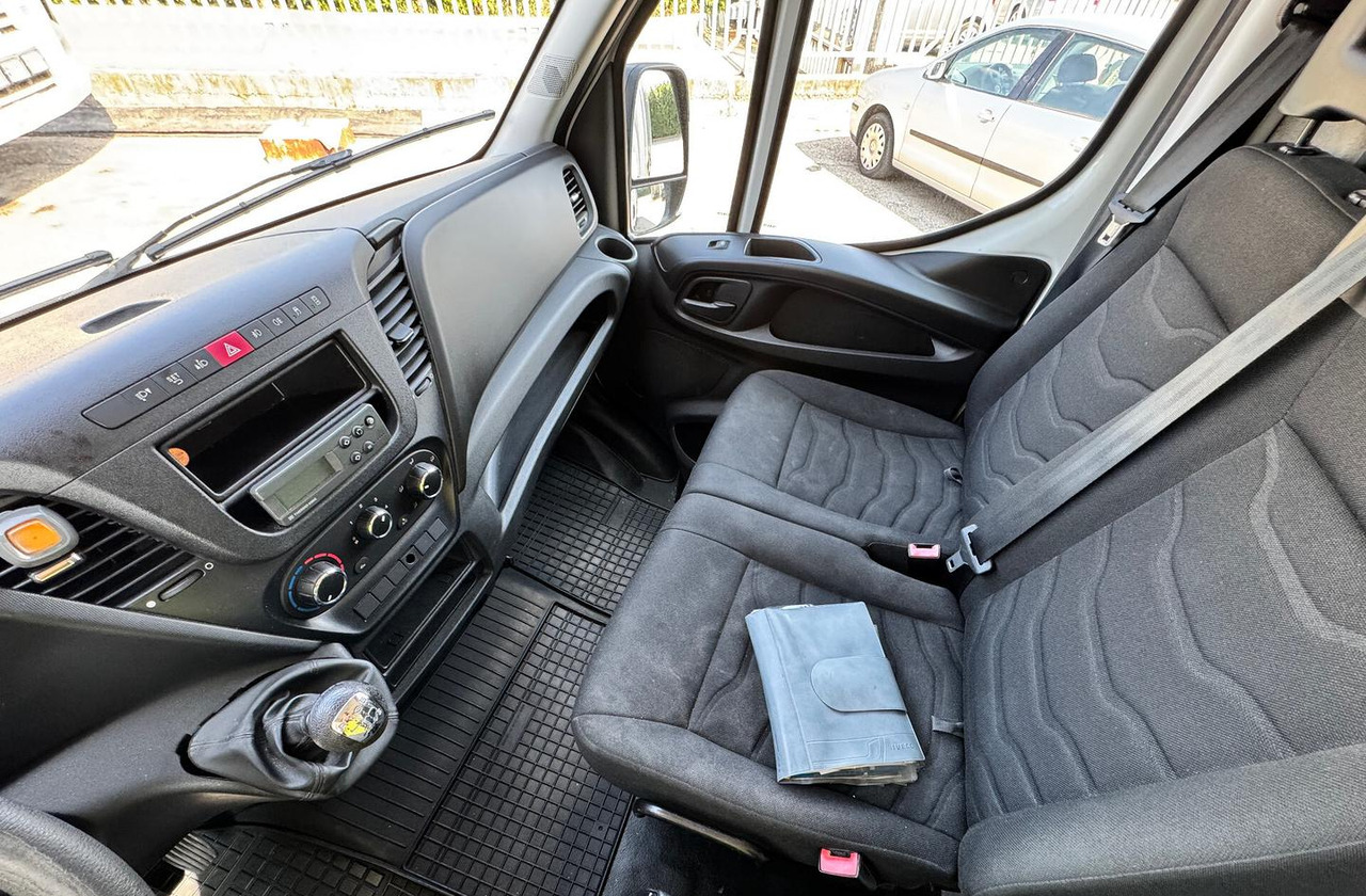 IVECO DAILY 35S15 - FRIGO FRC - PATENTE B - Furgone frigo: foto 5 IVECO DAILY 35S15 - FRIGO FRC - PATENTE B - Furgone frigo: foto 5