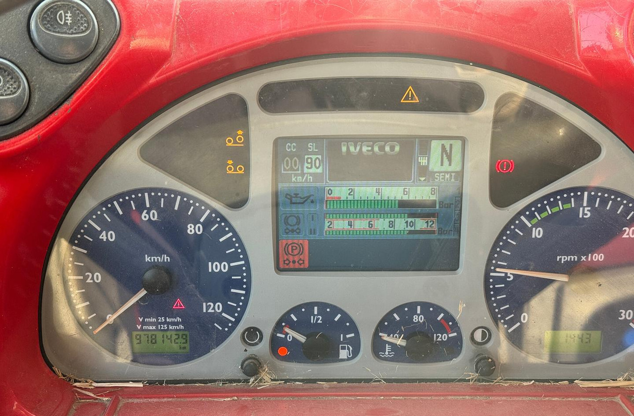 MOTRICE IVECO MAGIRUS 430 - Autocarro con pianale/ Cassone fisso: foto 4 MOTRICE IVECO MAGIRUS 430 - Autocarro con pianale/ Cassone fisso: foto 4