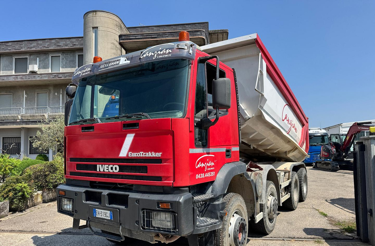 RIBALTABILE IVECO MAGIRUS 410E42 - 8X4 - Autocarro ribaltabile: foto 5 RIBALTABILE IVECO MAGIRUS 410E42 - 8X4 - Autocarro ribaltabile: foto 5