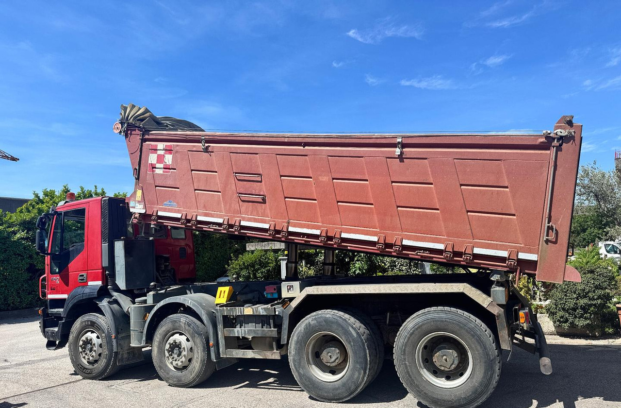 Ribaltabile Iveco Trakker 450 8X4 - Autocarro ribaltabile: foto 4 Ribaltabile Iveco Trakker 450 8X4 - Autocarro ribaltabile: foto 4