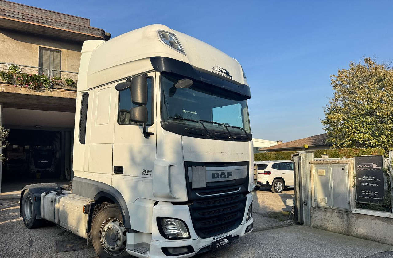 DAF XF 460 FT - 2017 - IMPIANTO RIBALTABILE - Trattore stradale: foto 1 DAF XF 460 FT - 2017 - IMPIANTO RIBALTABILE - Trattore stradale: foto 1