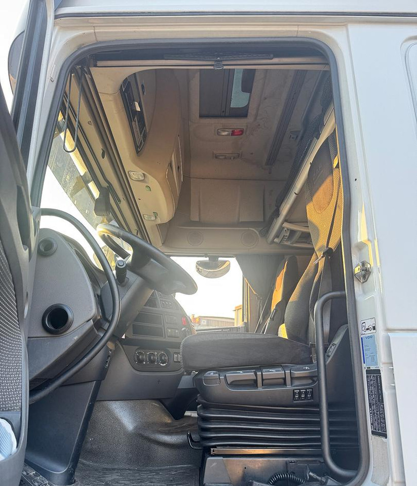 DAF XF 460 FT - 2017 - IMPIANTO RIBALTABILE - Trattore stradale: foto 3 DAF XF 460 FT - 2017 - IMPIANTO RIBALTABILE - Trattore stradale: foto 3