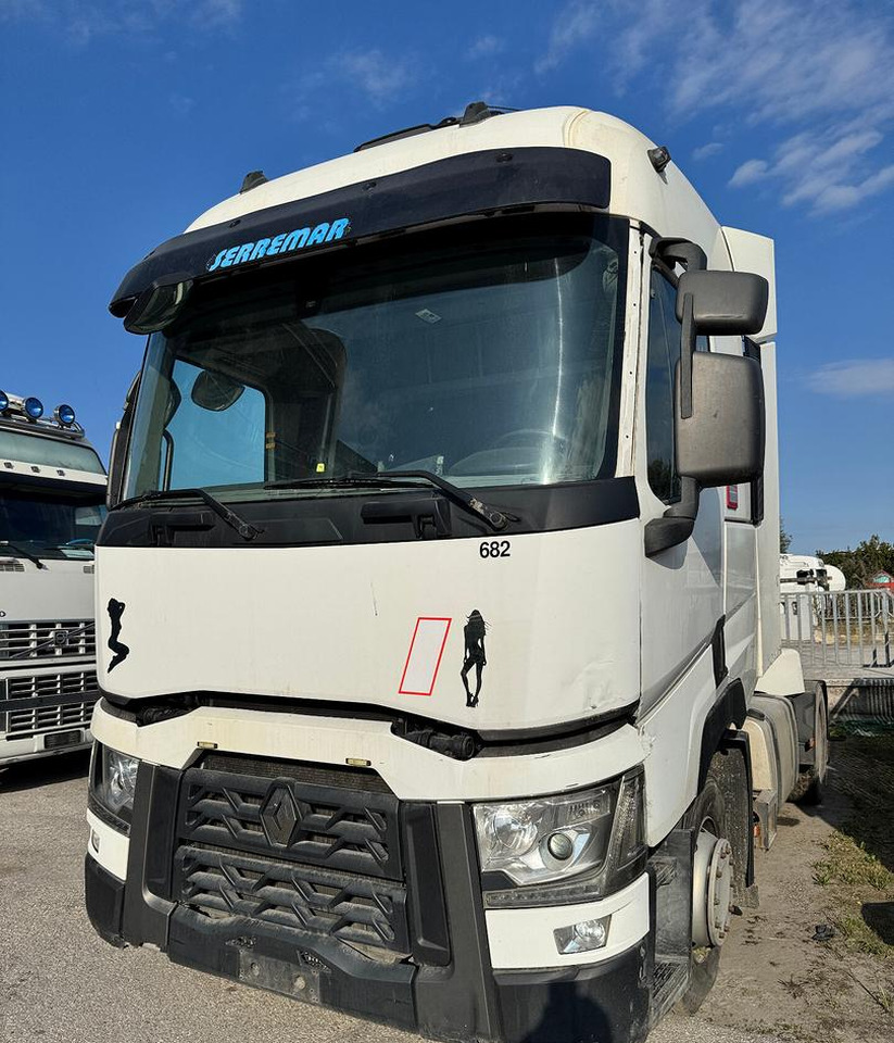 Renault T460 / 2015 / Euro 6 - Trattore stradale: foto 2 Renault T460 / 2015 / Euro 6 - Trattore stradale: foto 2