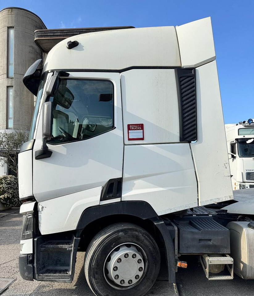 Renault T460 / 2015 / Euro 6 - Trattore stradale: foto 3 Renault T460 / 2015 / Euro 6 - Trattore stradale: foto 3