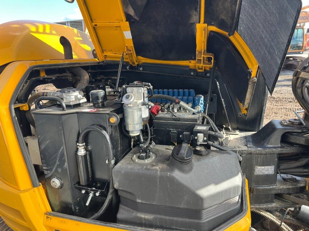 Miniescavatore JCB 100C-2: foto 11