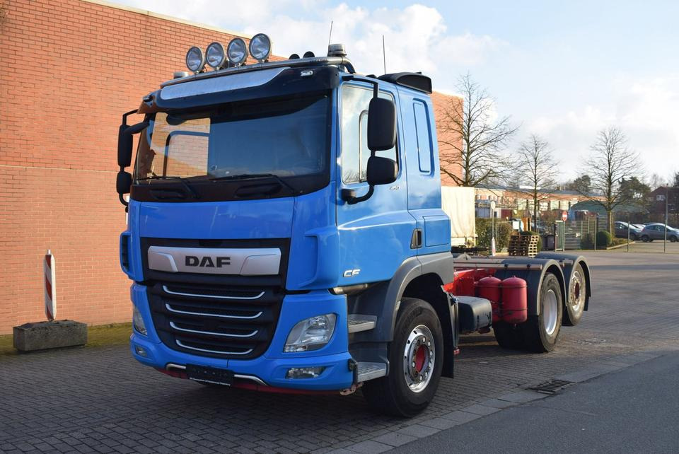 DAF CF 450 6x2 Fahrgestell Klima Navi Lift Retarder - Autocarro telaio: foto 1 DAF CF 450 6x2 Fahrgestell Klima Navi Lift Retarder - Autocarro telaio: foto 1