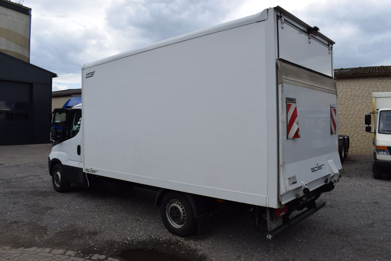 Iveco Daily 35 S14 Koffer LBW Automatik Motorschaden - Furgone box: foto 4 Iveco Daily 35 S14 Koffer LBW Automatik Motorschaden - Furgone box: foto 4
