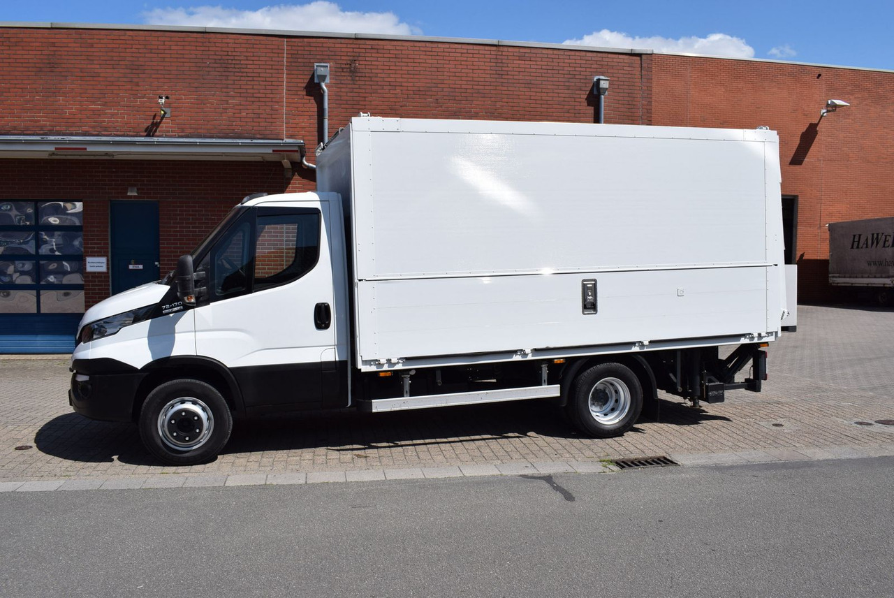 Iveco Daily 70 C 18 Schwenkwand Automatik LBW 1500KG - Autocarro trasporto di bevande: foto 3 Iveco Daily 70 C 18 Schwenkwand Automatik LBW 1500KG - Autocarro trasporto di bevande: foto 3