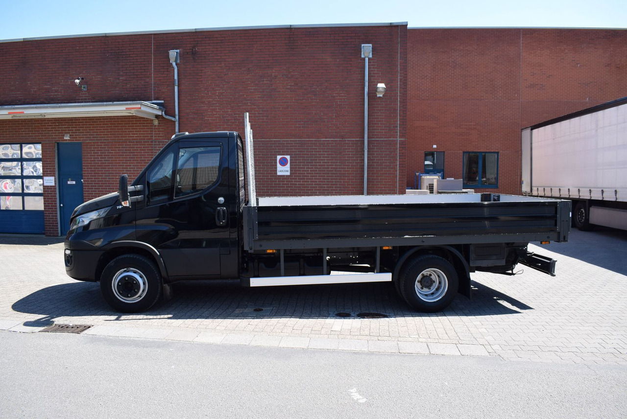 Iveco Daily 72 C 18 Pritsche Automatik Standheizung - Furgone con cassone fisso: foto 1 Iveco Daily 72 C 18 Pritsche Automatik Standheizung - Furgone con cassone fisso: foto 1