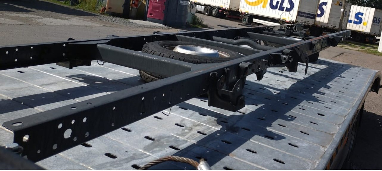 GOŁA RAMA IVECO DAILY 35S11 NR 725/095 - Telaio per Furgone: foto 4 GOŁA RAMA IVECO DAILY 35S11 NR 725/095 - Telaio per Furgone: foto 4