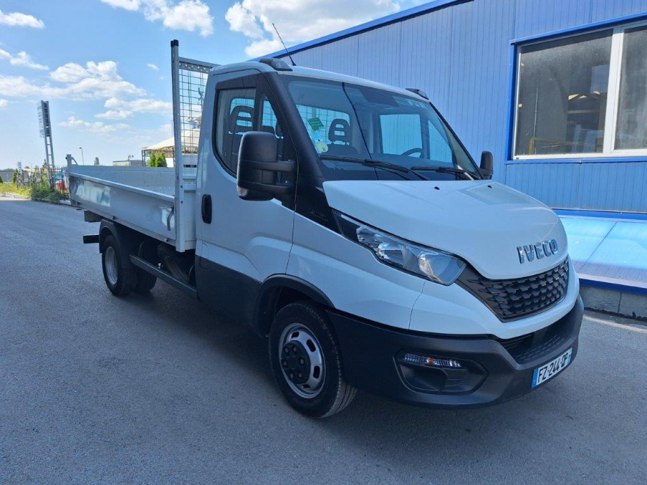 IVECO Daily 35C14 tipper - Furgone ribaltabile: foto 3 IVECO Daily 35C14 tipper - Furgone ribaltabile: foto 3
