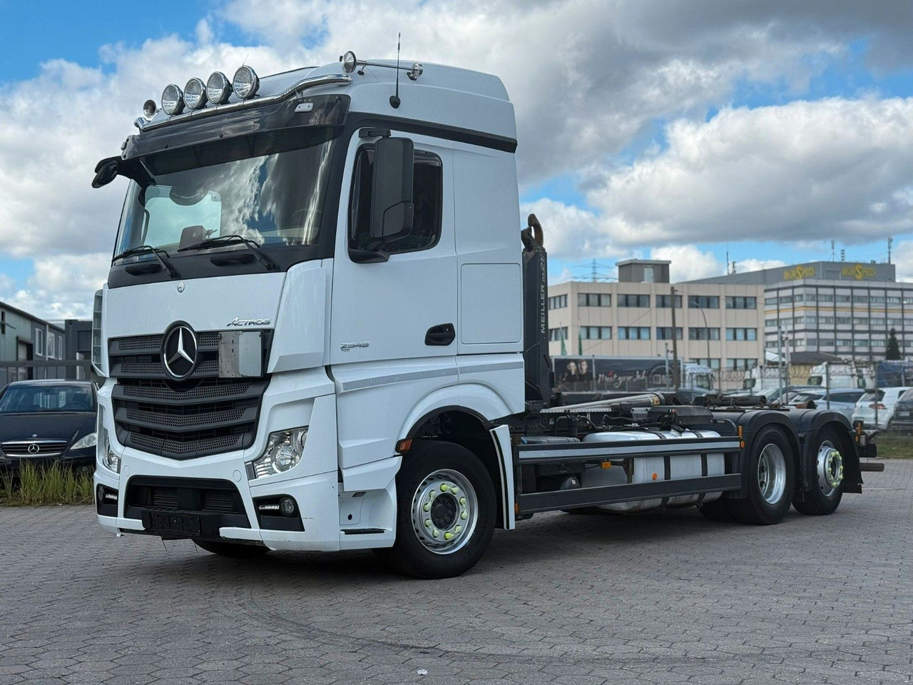 Mercedes-Benz Actros 2548 Meiller+ Funk+6x2 - Autocarro scarrabile: foto 1 Mercedes-Benz Actros 2548 Meiller+ Funk+6x2 - Autocarro scarrabile: foto 1