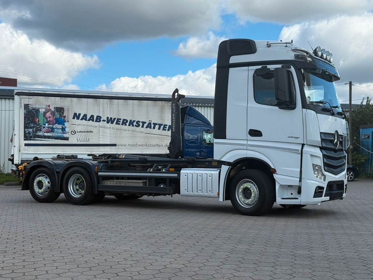 Mercedes-Benz Actros 2548 Meiller+ Funk+6x2 - Autocarro scarrabile: foto 3 Mercedes-Benz Actros 2548 Meiller+ Funk+6x2 - Autocarro scarrabile: foto 3