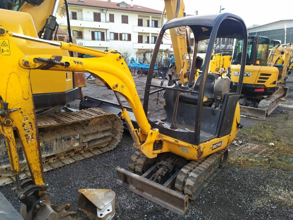 JCB 8016 - Miniescavatore: foto 1 JCB 8016 - Miniescavatore: foto 1