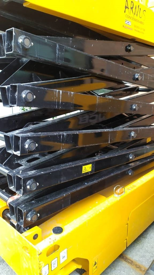 JCB S4550E - Piattaforma a pantografo: foto 4 JCB S4550E - Piattaforma a pantografo: foto 4
