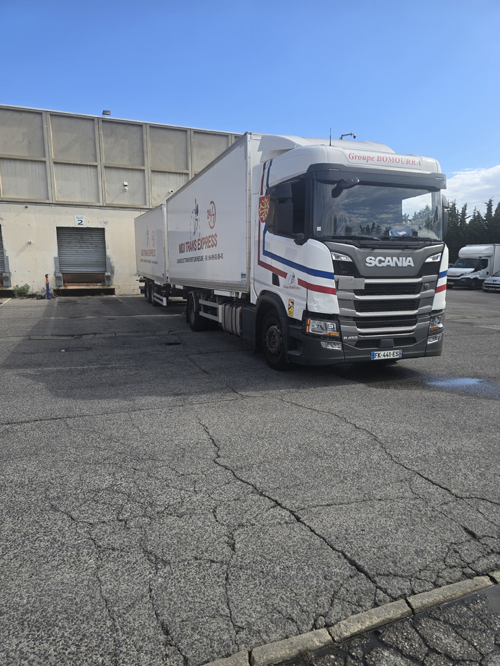 SCANIA R 450 - Autocarro portacontainer/ Caisse interchangeable: foto 1 SCANIA R 450 - Autocarro portacontainer/ Caisse interchangeable: foto 1
