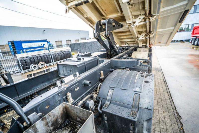 Renault C 480 - Autocarro ribaltabile: foto 5 Renault C 480 - Autocarro ribaltabile: foto 5