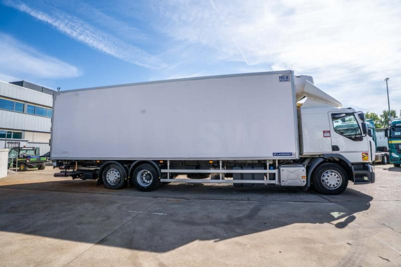 Renault D WIDE 380-6x2+CARRIER SUPRA MULTI 1250 Mt - Autocarro frigorifero: foto 3 Renault D WIDE 380-6x2+CARRIER SUPRA MULTI 1250 Mt - Autocarro frigorifero: foto 3