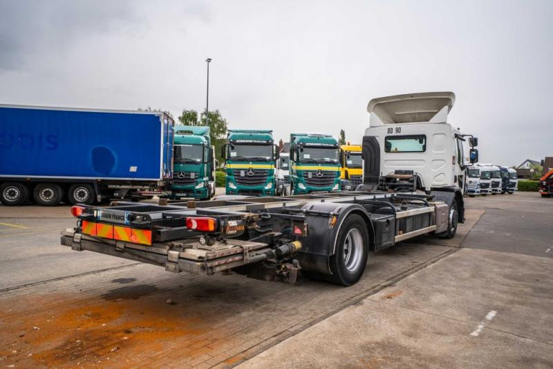 Renault D WIDE 380 DXI+DHOLLANDIA 1.5 T - Autocarro portacontainer/ Caisse interchangeable: foto 4 Renault D WIDE 380 DXI+DHOLLANDIA 1.5 T - Autocarro portacontainer/ Caisse interchangeable: foto 4