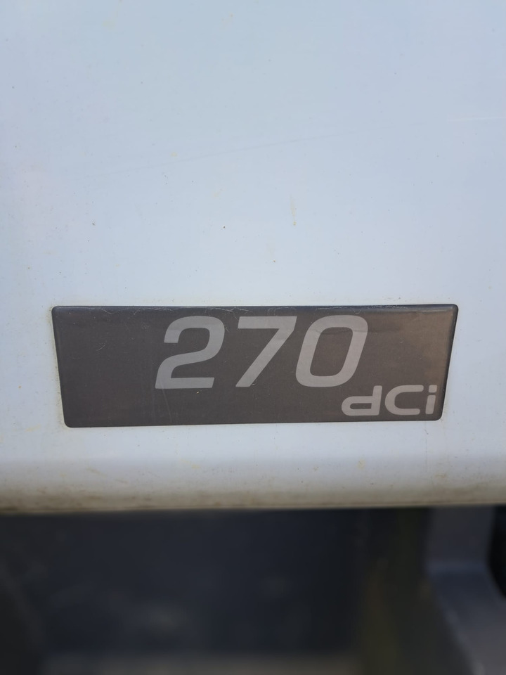 RENAULT 270 DCI - Autocarro ribaltabile: foto 5 RENAULT 270 DCI - Autocarro ribaltabile: foto 5
