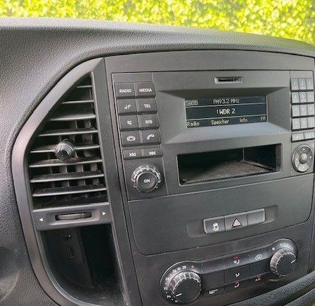 Mercedes-Benz Vito Kasten 114/116 CDI, 119 CDI/BT RWD kompakt - Furgoncino: foto 3 Mercedes-Benz Vito Kasten 114/116 CDI, 119 CDI/BT RWD kompakt - Furgoncino: foto 3