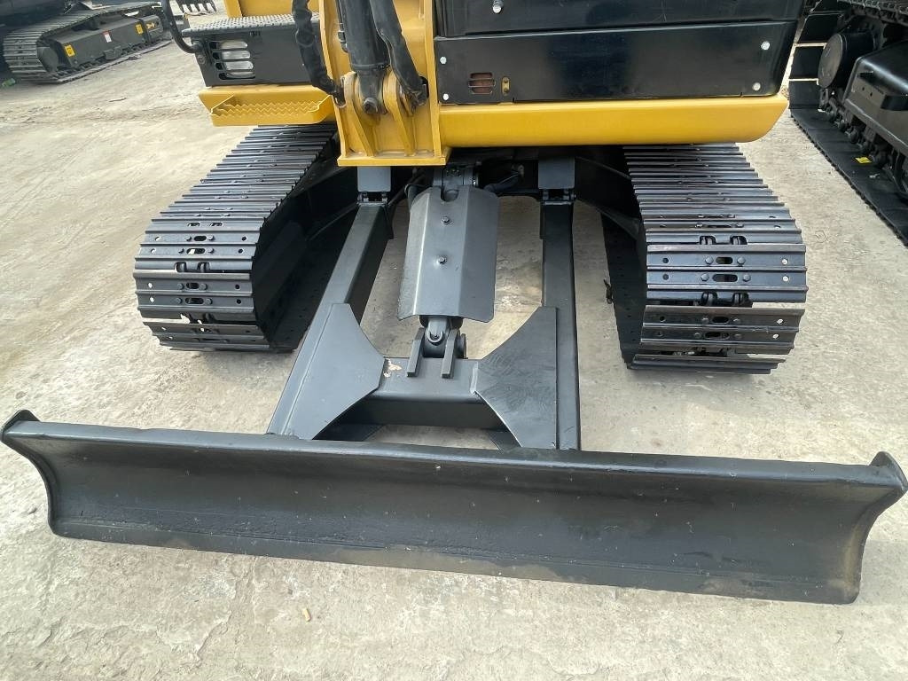 CAT 305.5E2 - Miniescavatore: foto 3 CAT 305.5E2 - Miniescavatore: foto 3