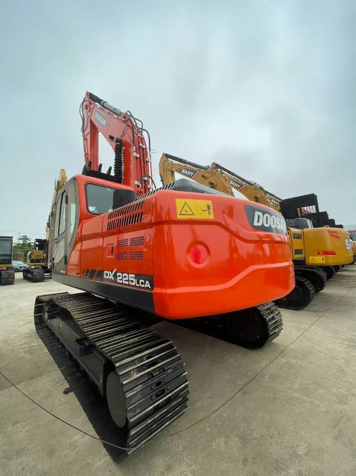 Doosan DX 225 LC  - Escavatore cingolato: foto 1 Doosan DX 225 LC  - Escavatore cingolato: foto 1