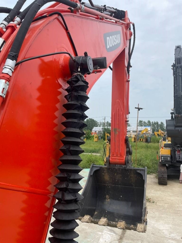 Doosan DX 225 LCA - Escavatore cingolato: foto 4 Doosan DX 225 LCA - Escavatore cingolato: foto 4