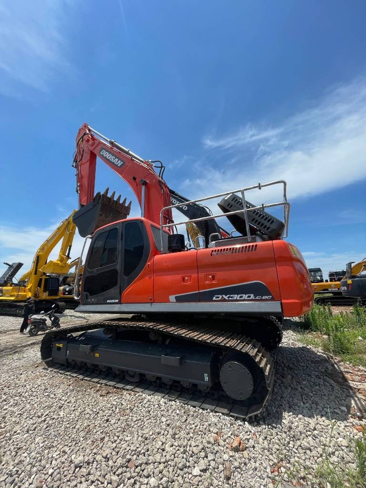 Doosan DX 300 LC - Escavatore cingolato: foto 1 Doosan DX 300 LC - Escavatore cingolato: foto 1