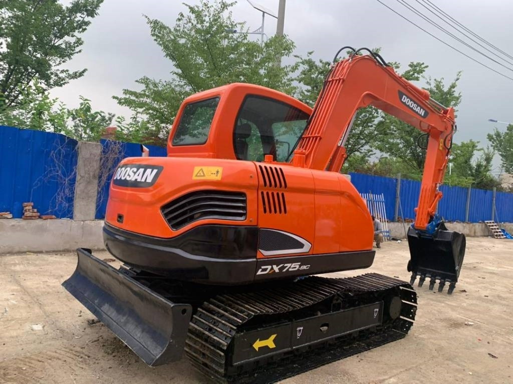 Doosan DX 75-9 C - Miniescavatore: foto 2 Doosan DX 75-9 C - Miniescavatore: foto 2