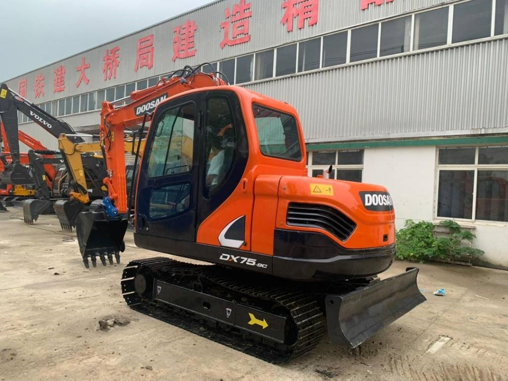 Doosan DX 75-9 C - Miniescavatore: foto 3 Doosan DX 75-9 C - Miniescavatore: foto 3