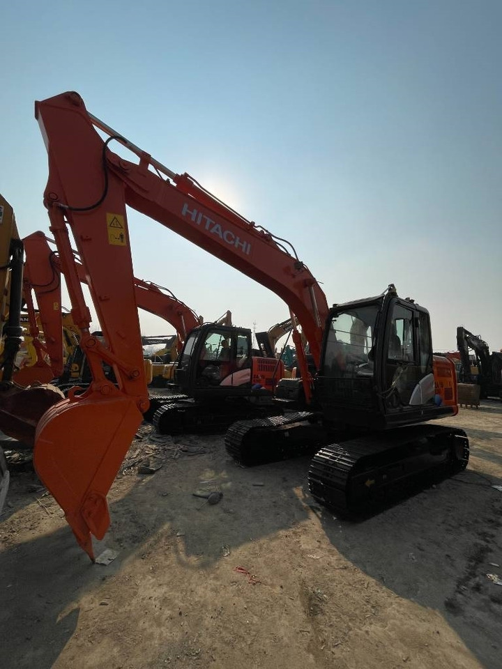 Hitachi ZX 130 - Escavatore cingolato: foto 4 Hitachi ZX 130 - Escavatore cingolato: foto 4