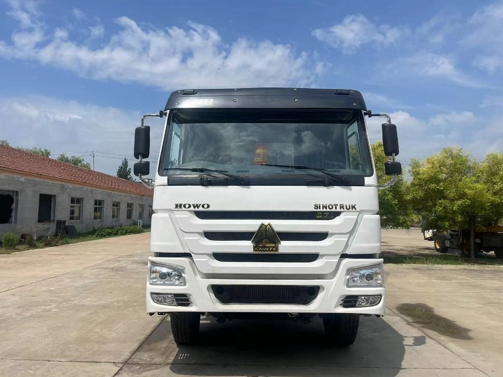 Howo 371 - Autocarro ribaltabile: foto 4 Howo 371 - Autocarro ribaltabile: foto 4