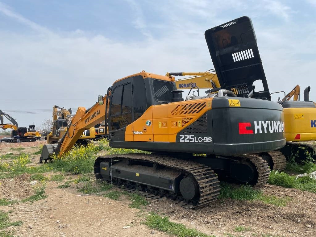 Hyundai 225LC-9S - Escavatore cingolato: foto 1 Hyundai 225LC-9S - Escavatore cingolato: foto 1