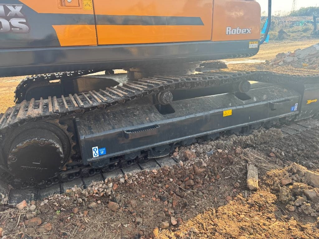 Hyundai HX 220 - Escavatore cingolato: foto 4 Hyundai HX 220 - Escavatore cingolato: foto 4