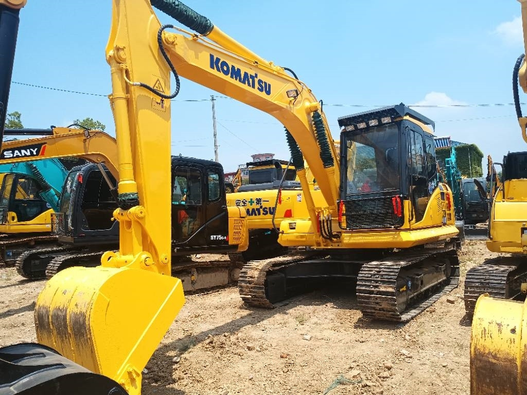 Komatsu PC 110 - Escavatore cingolato: foto 1 Komatsu PC 110 - Escavatore cingolato: foto 1