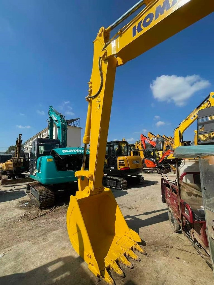 Komatsu PC 130 - Escavatore cingolato: foto 3 Komatsu PC 130 - Escavatore cingolato: foto 3