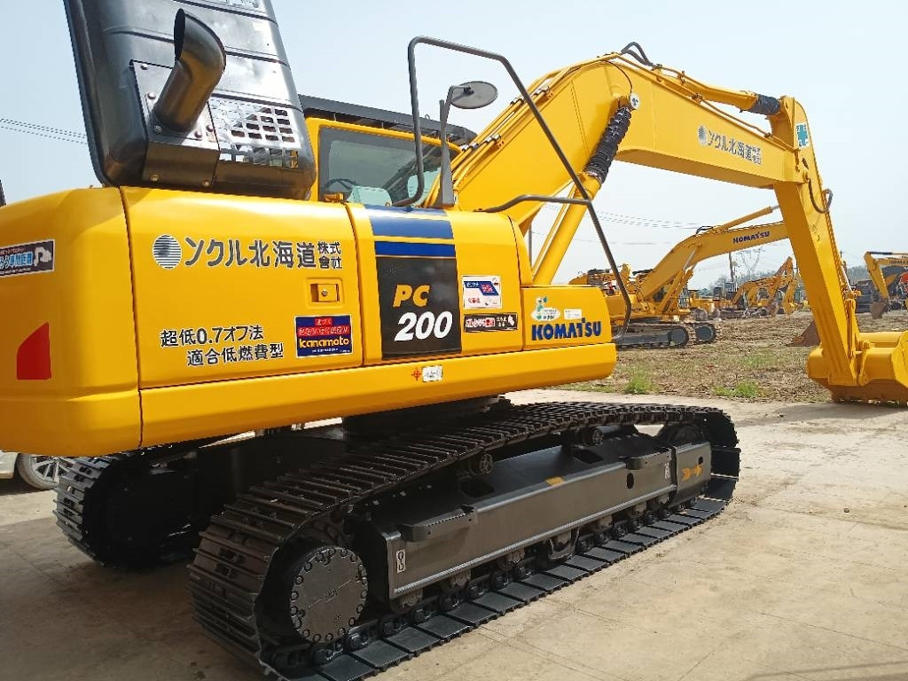 Komatsu PC 200 - Escavatore cingolato: foto 1 Komatsu PC 200 - Escavatore cingolato: foto 1